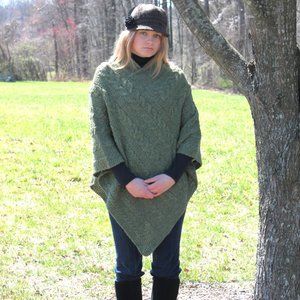 New Women's Cross Neck British Wool Poncho Green (Made in England)